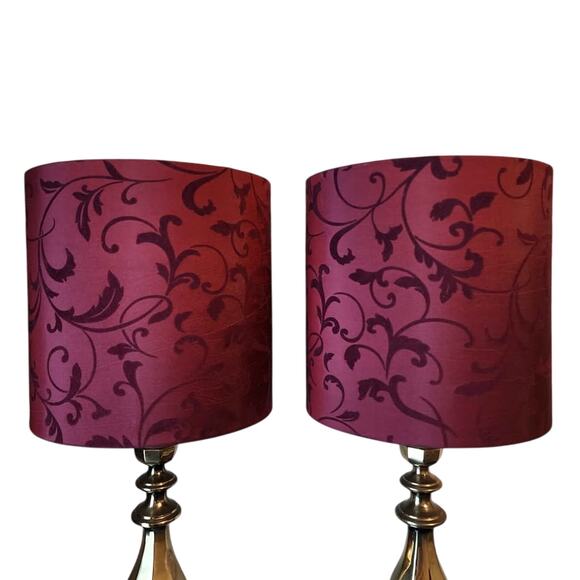 Two Brocade Damask Golden Lamps - Picture 3 of 3
